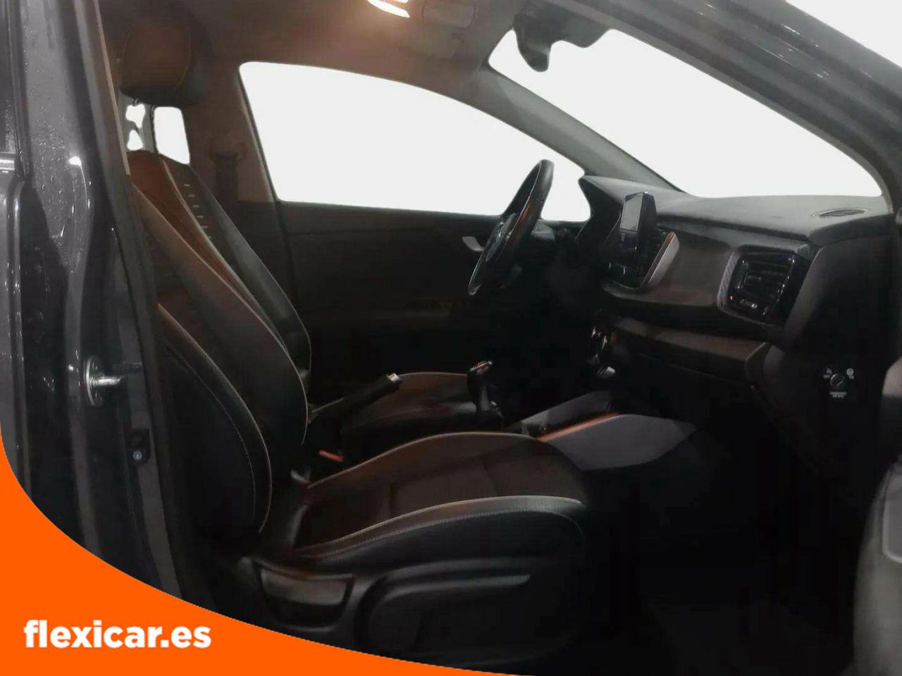 Foto Kia Rio 11