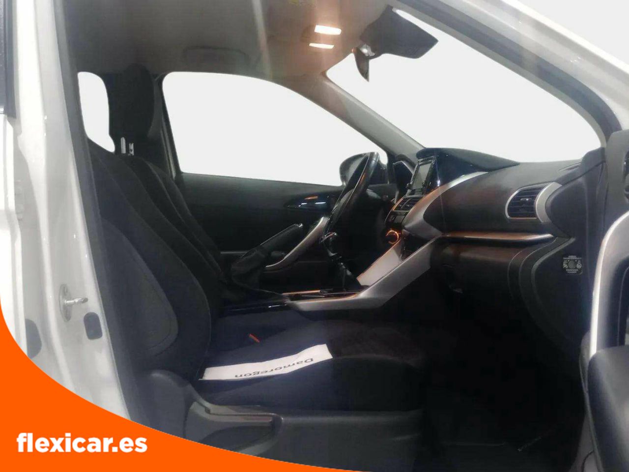 Foto Mitsubishi Eclipse Cross 11