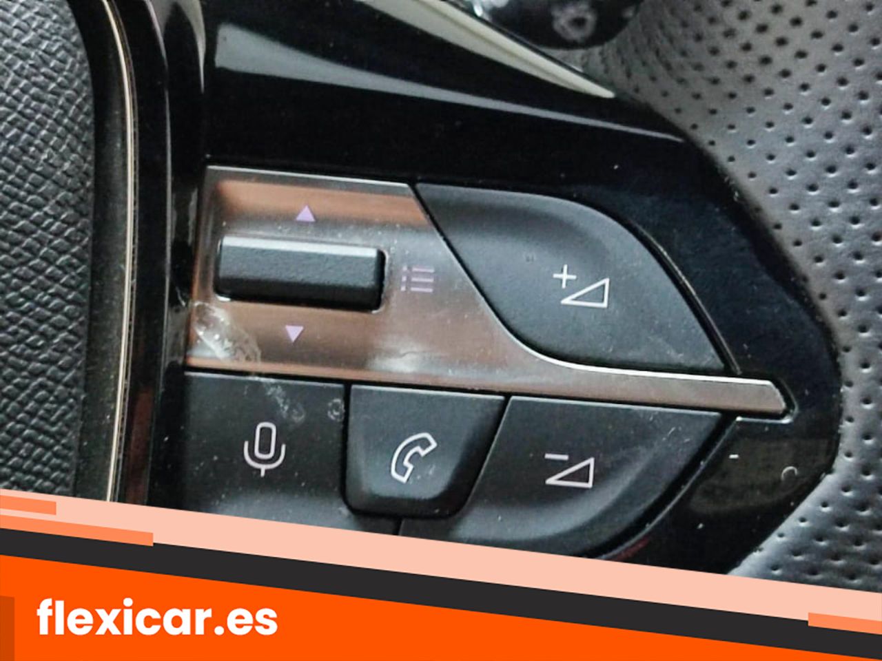 Foto Peugeot 408 23
