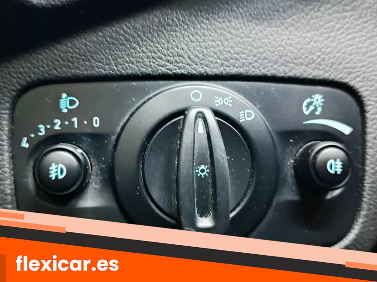 Foto Ford C-Max 20