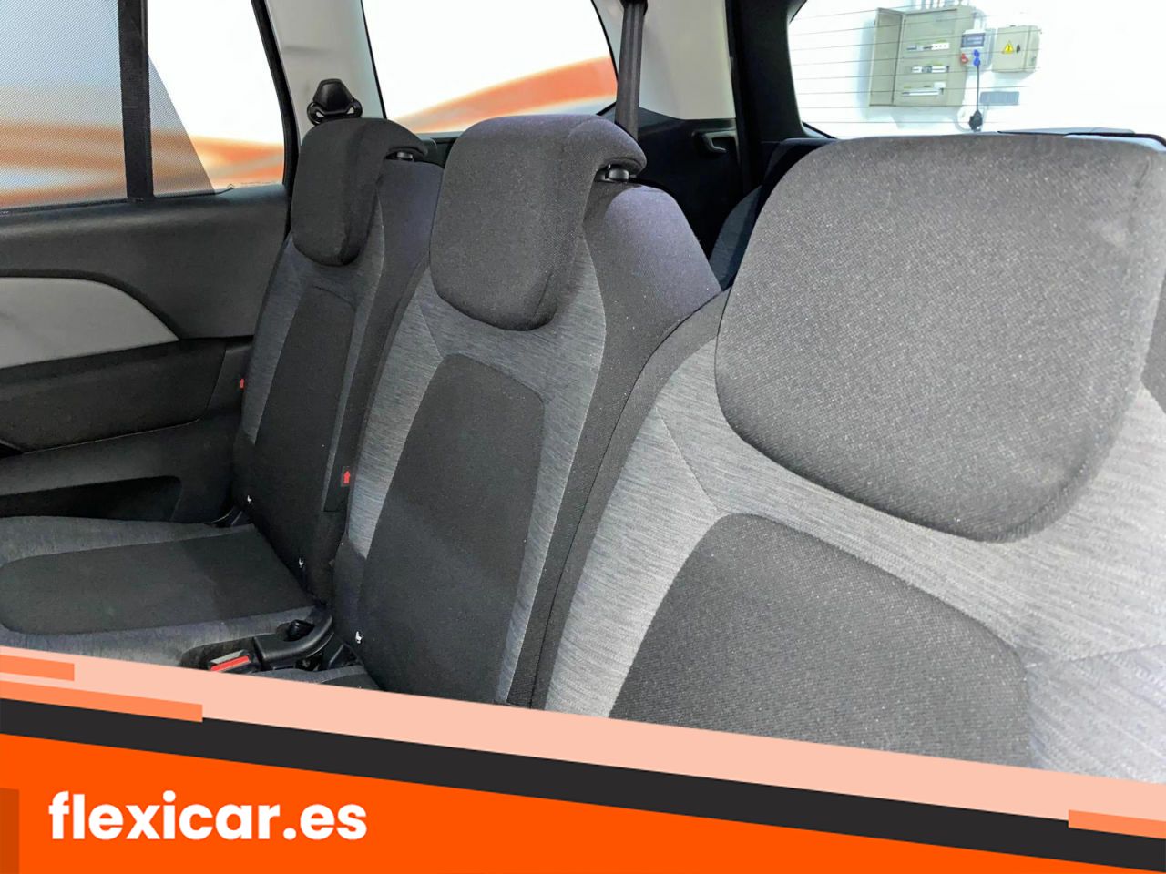 Foto Citroën Grand C4 Picasso 30