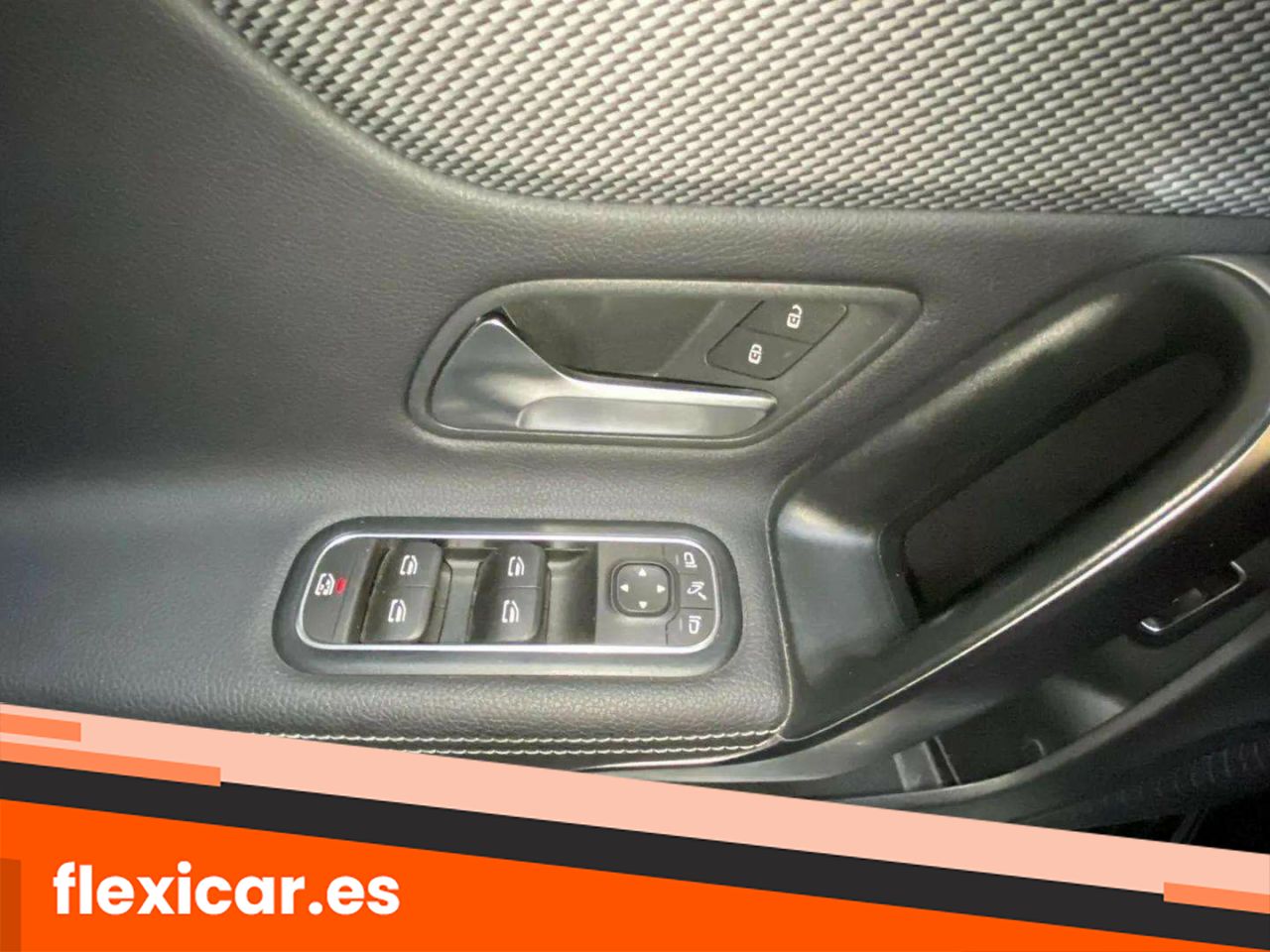 Foto Mercedes-Benz Clase CLA 25