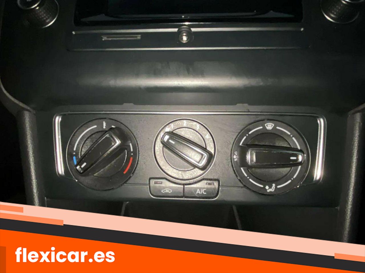 Foto Volkswagen Polo 16