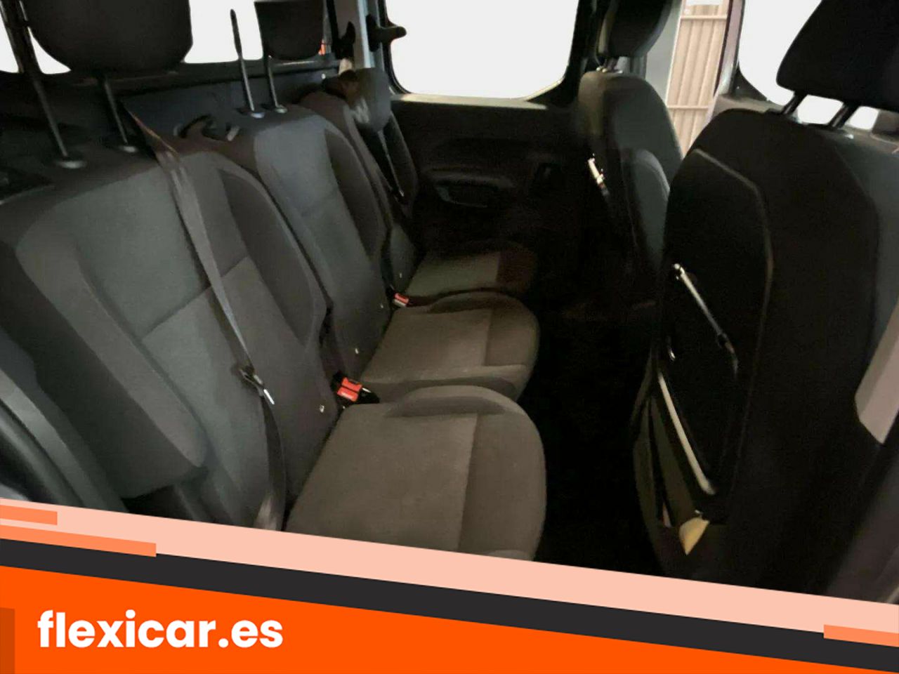 Foto Peugeot Rifter 17
