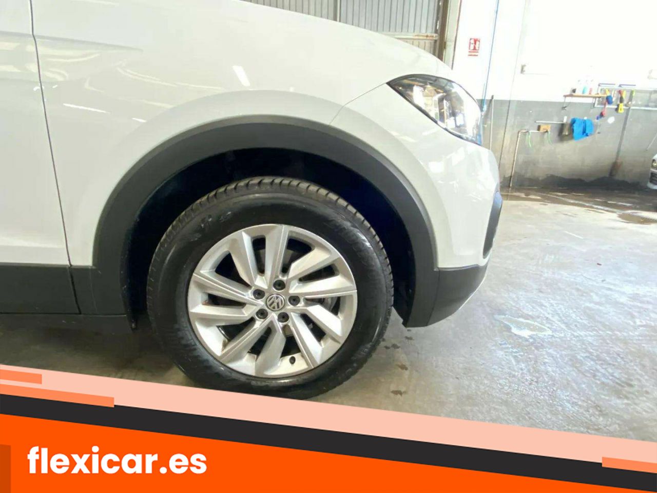 Foto Volkswagen T-Cross 17