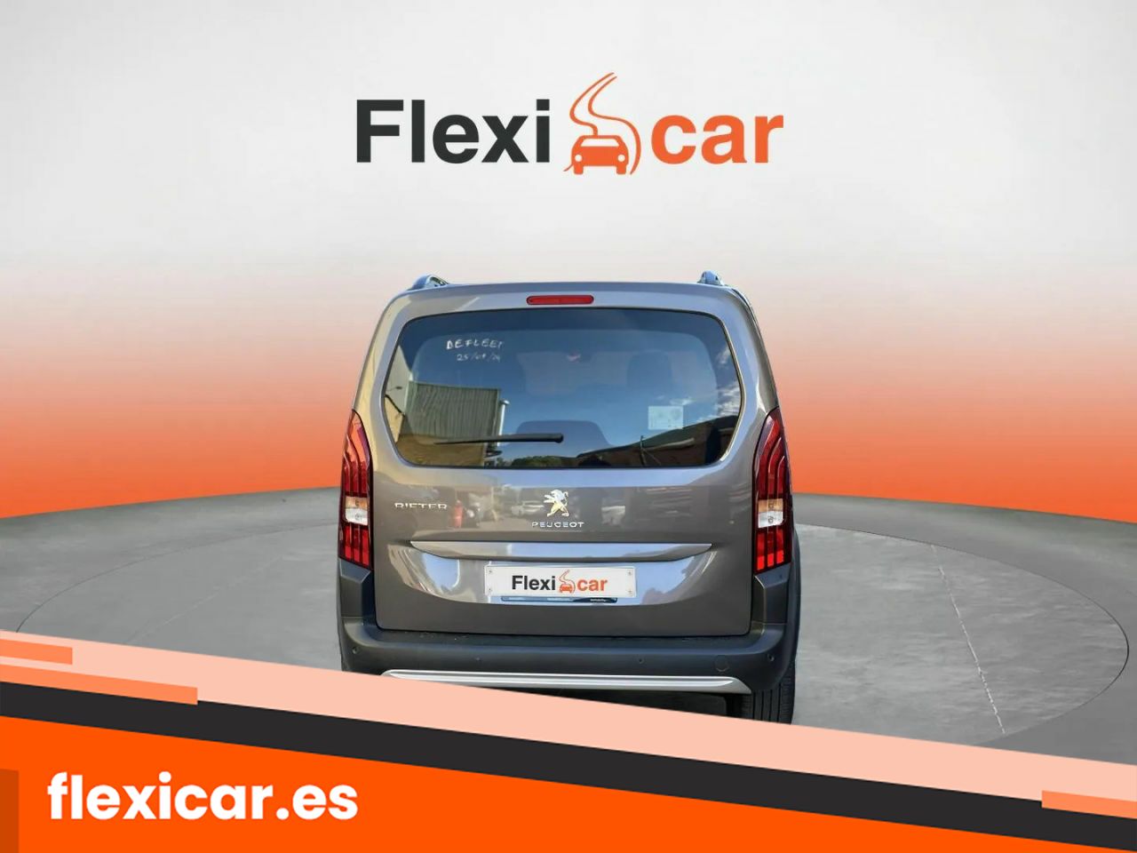 Foto Peugeot Rifter 9
