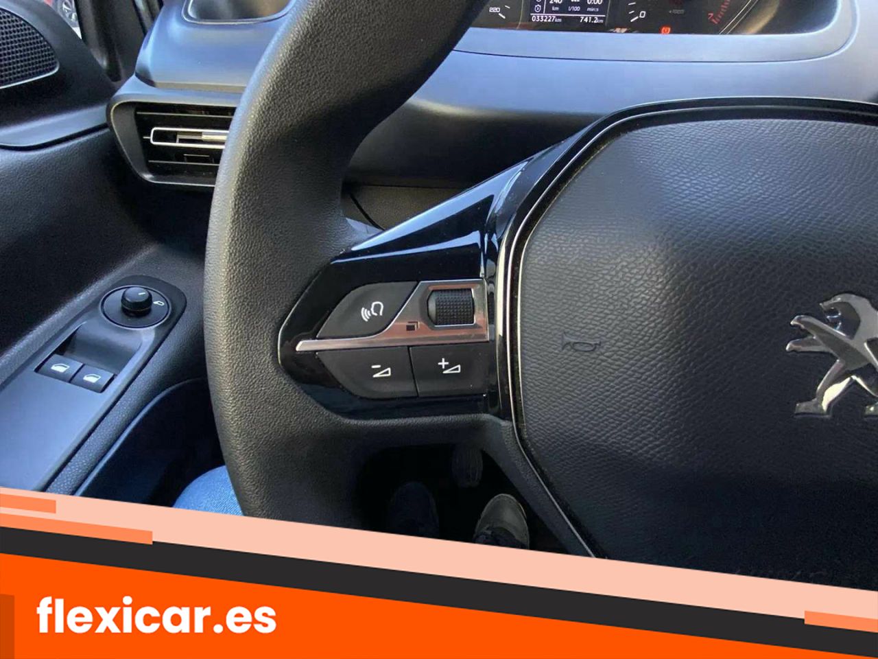 Foto Peugeot Rifter 13