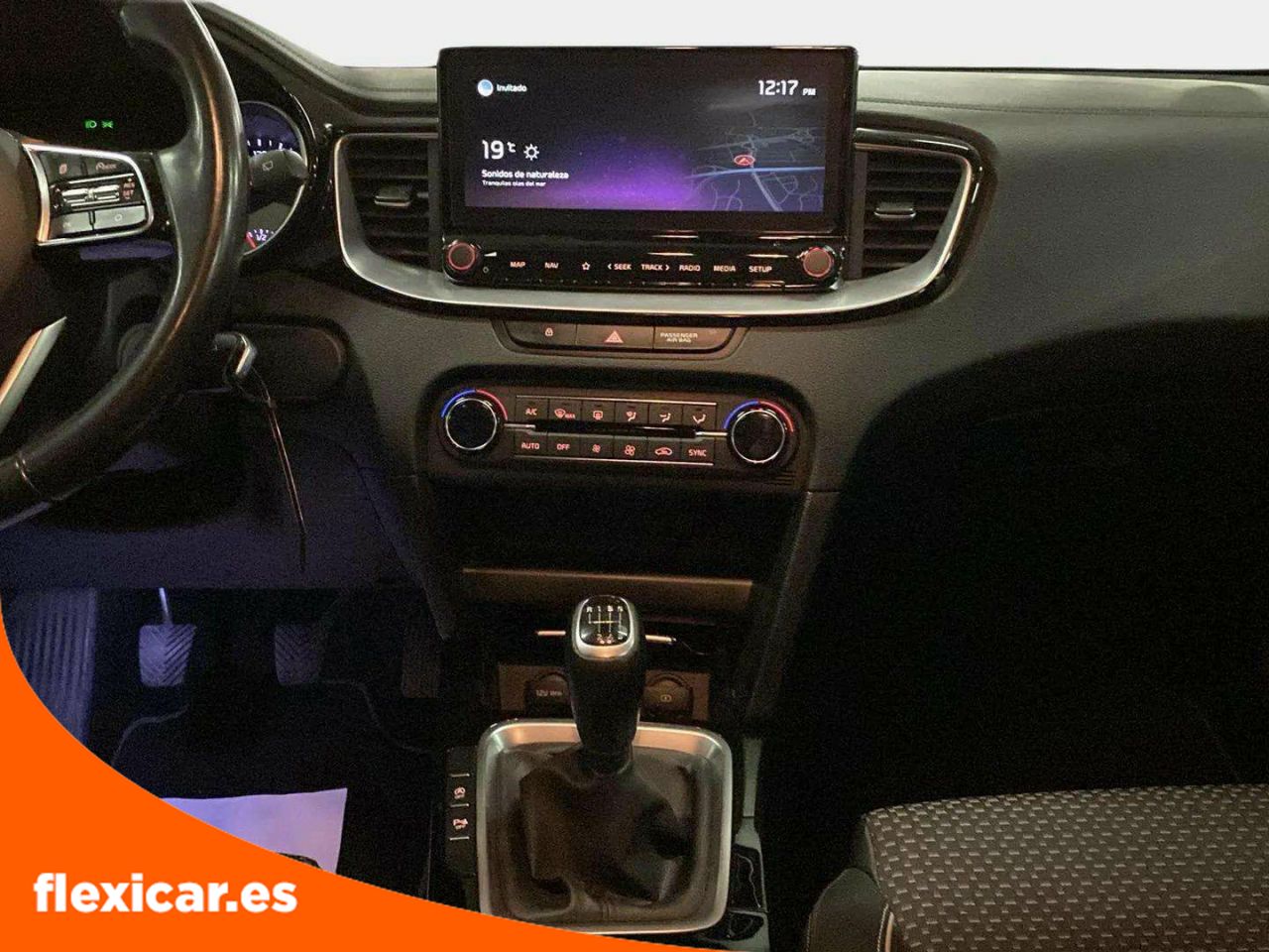 Foto Kia XCeed 25