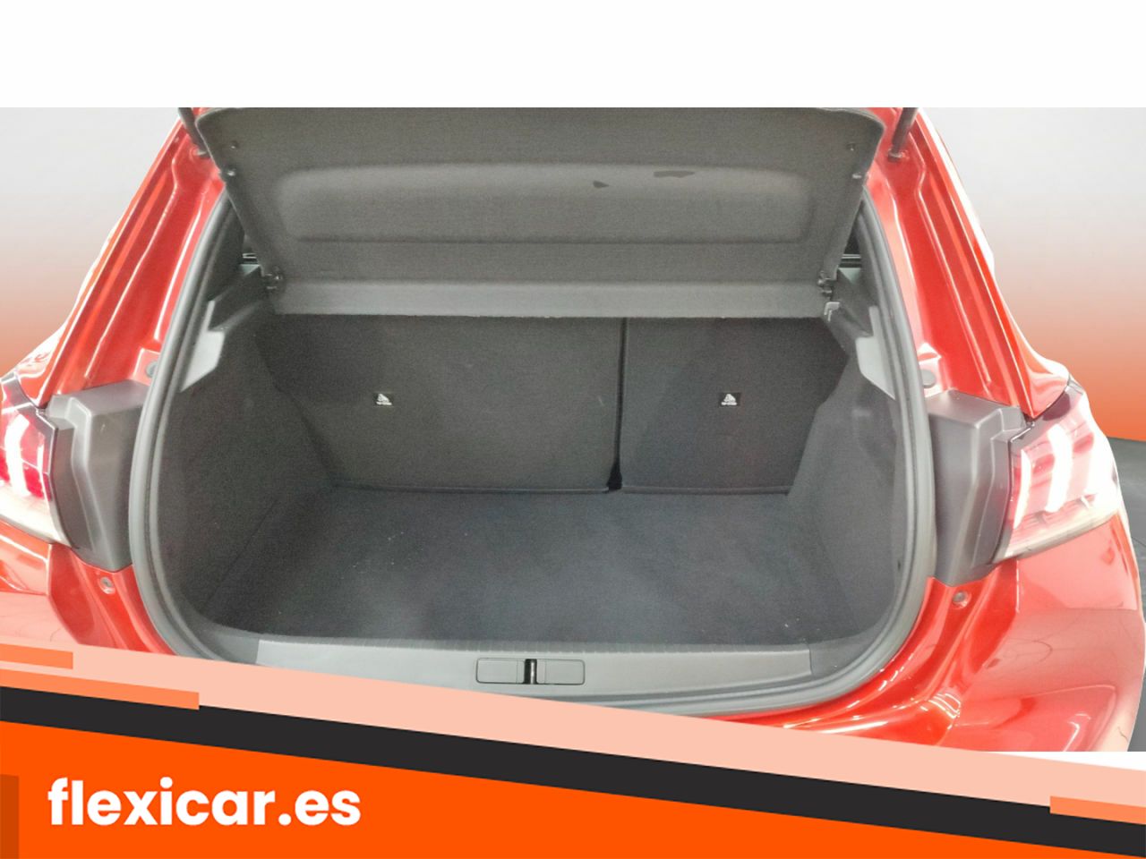 Foto Peugeot 208 11