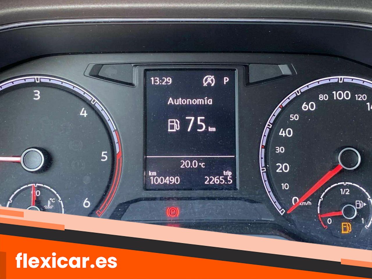 Foto Volkswagen T-Roc 13
