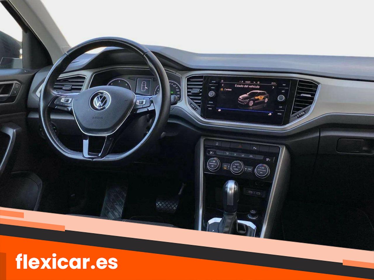 Foto Volkswagen T-Roc 21