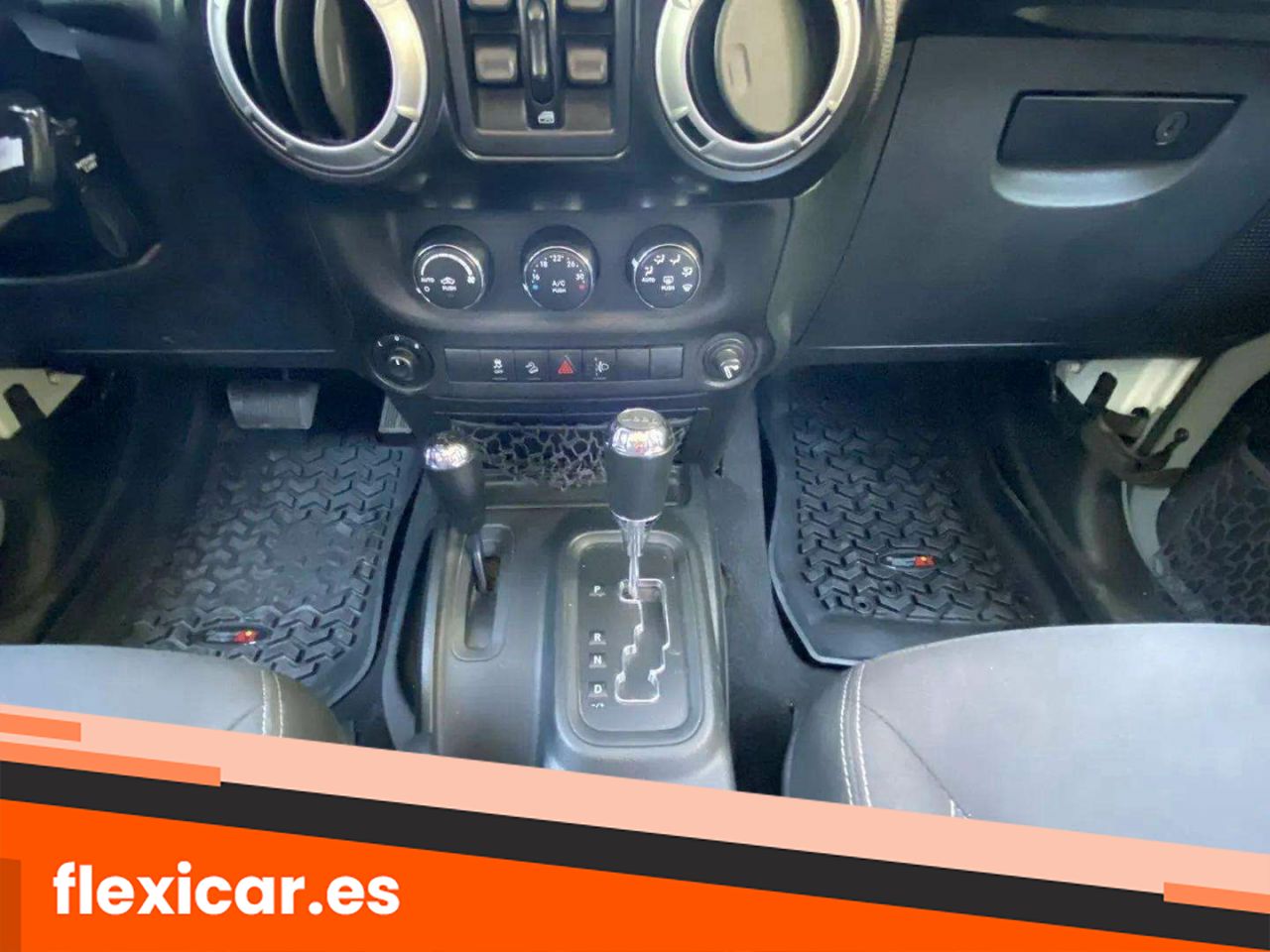 Foto Jeep Wrangler 11