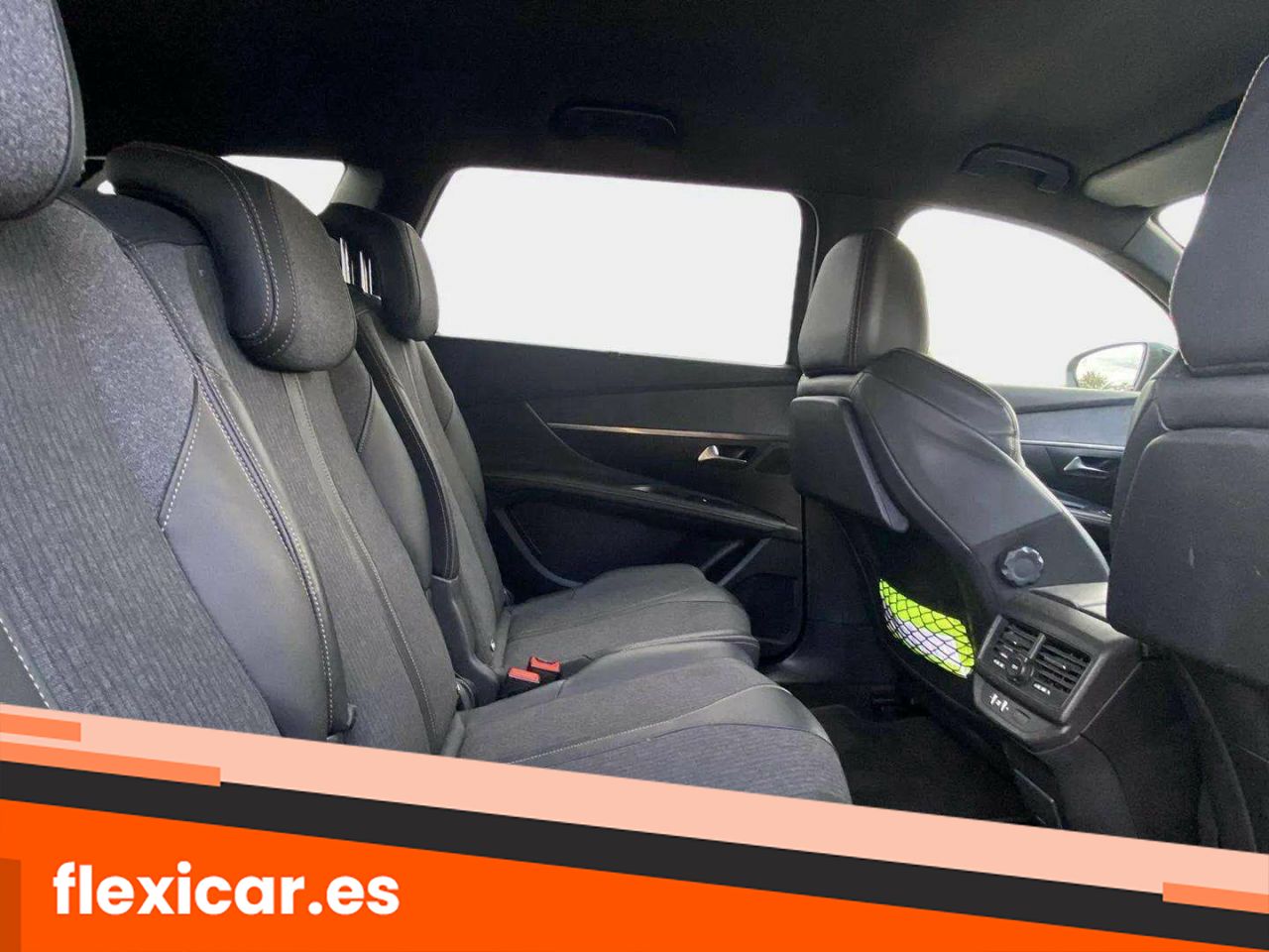 Foto Peugeot 5008 14