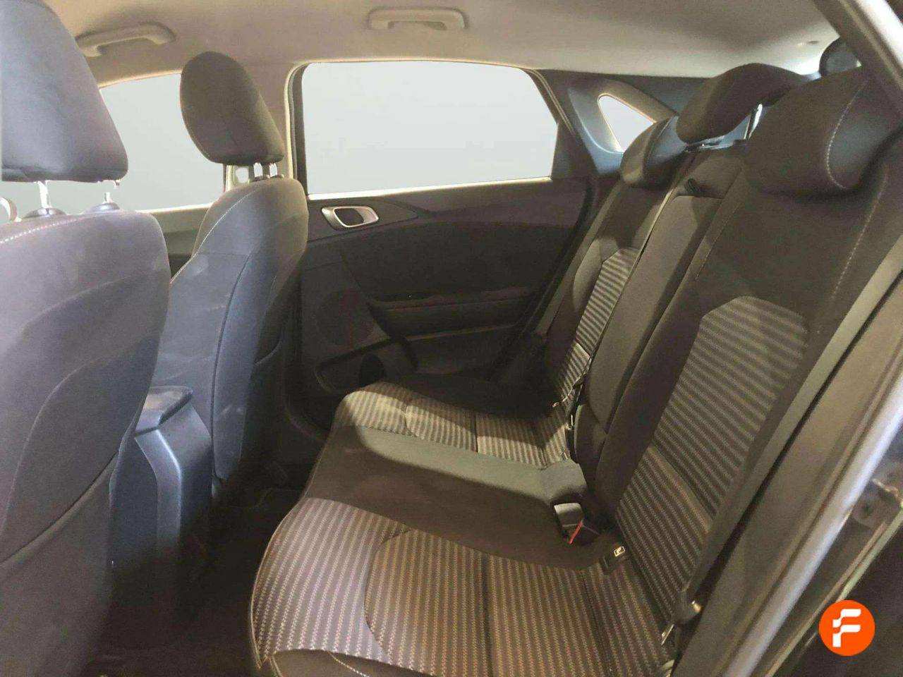 Foto Kia Ceed 9