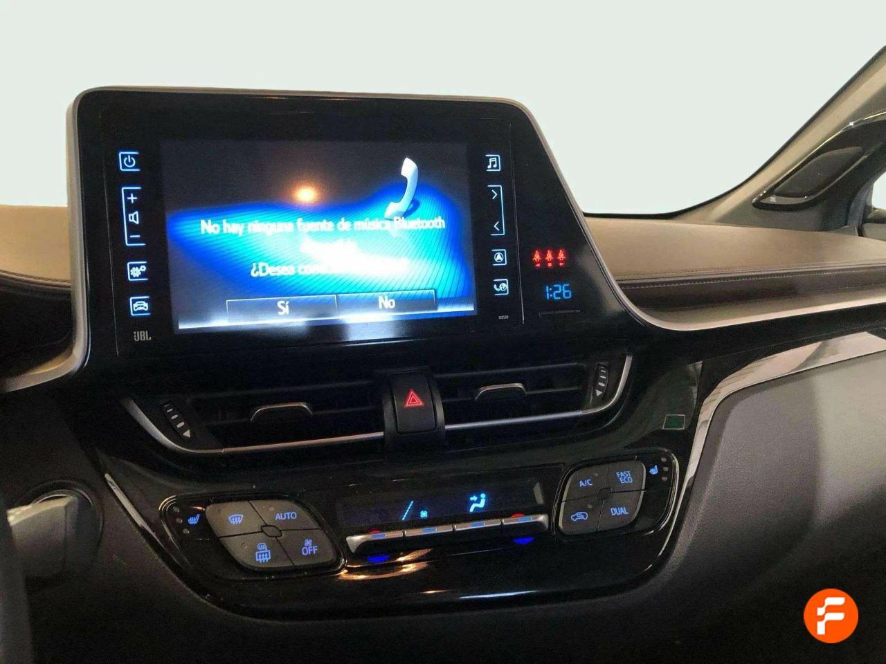 Foto Toyota C-HR 11