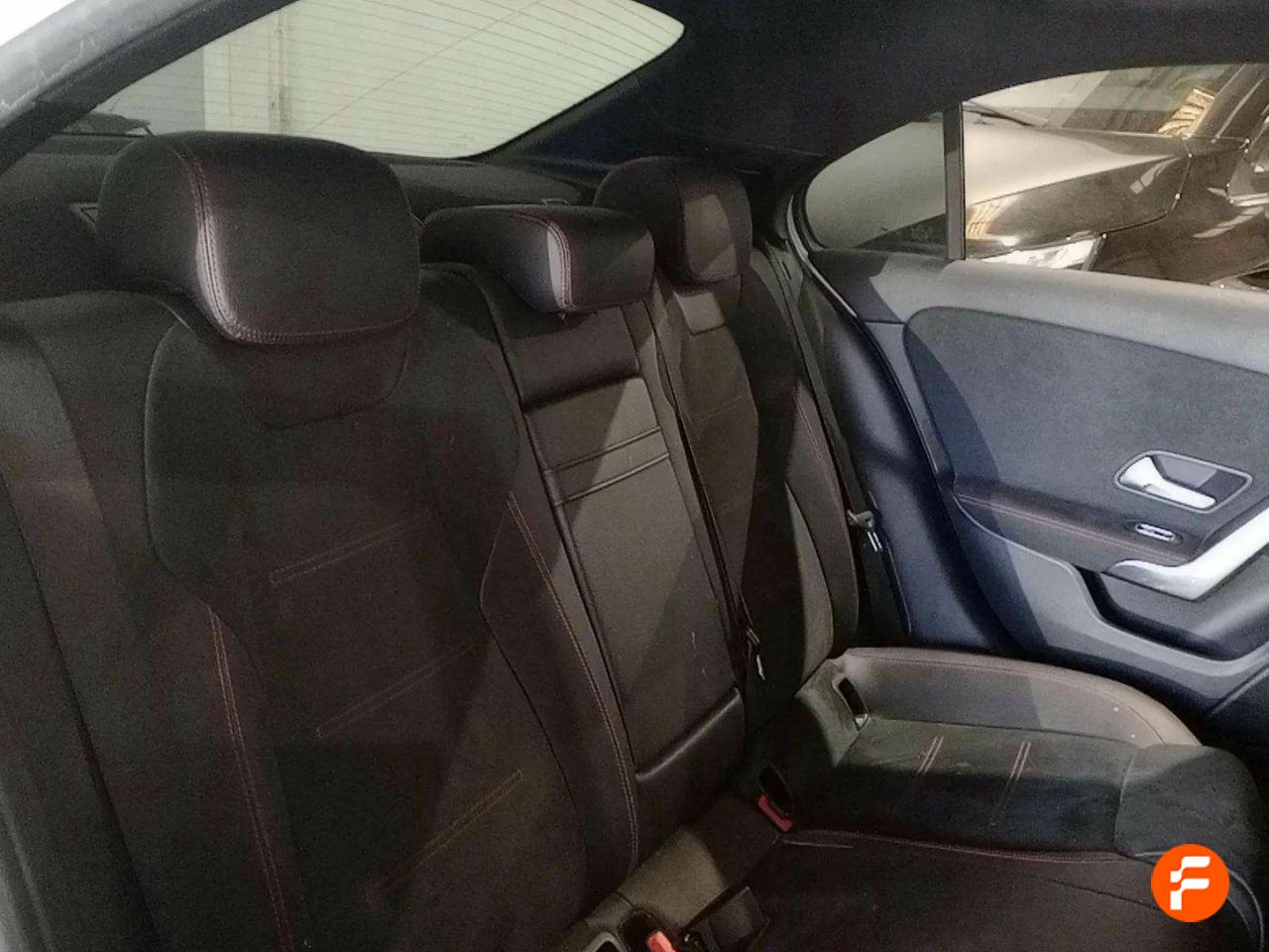 Foto Mercedes-Benz Clase A 18