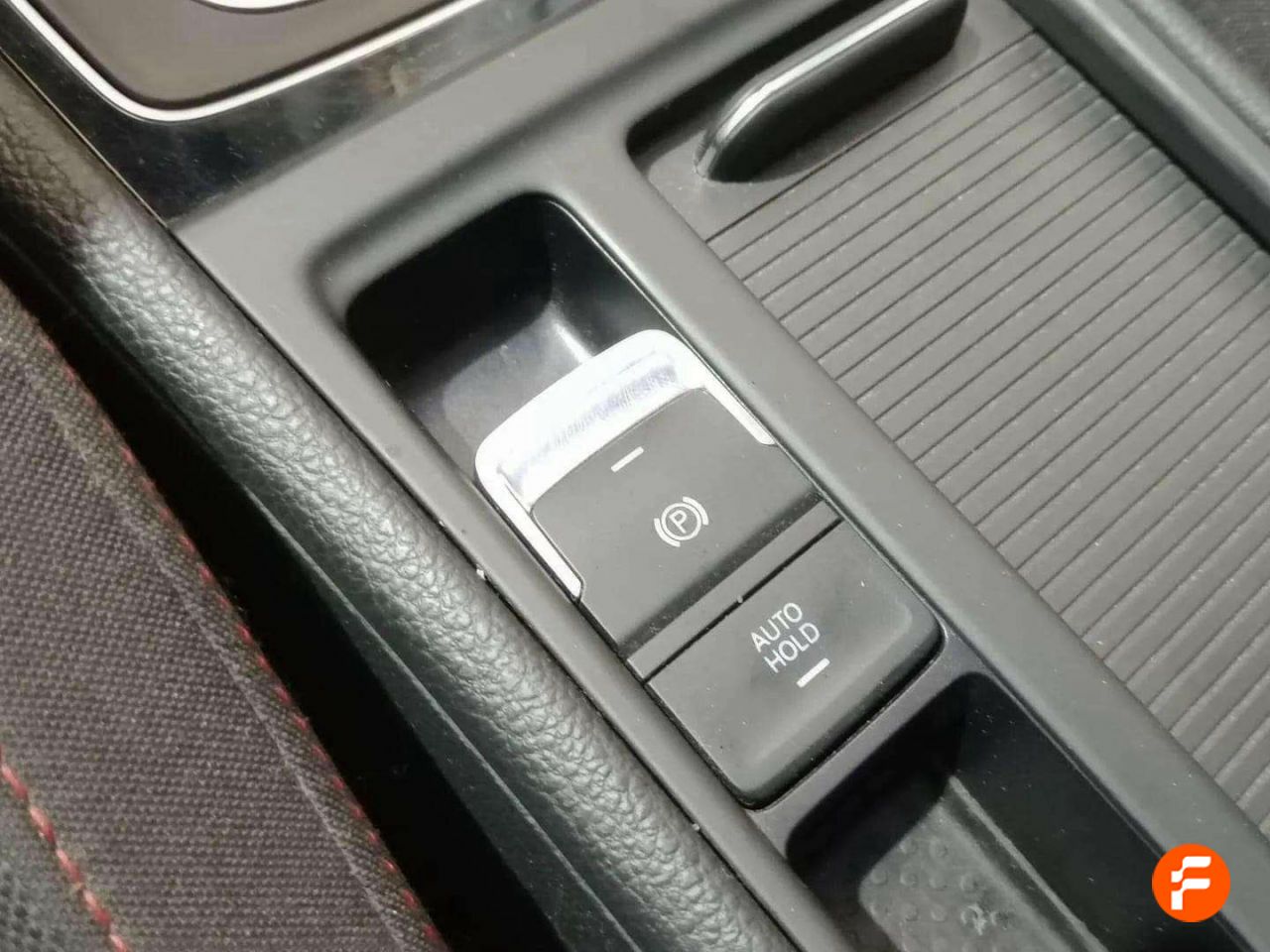 Foto Volkswagen Golf 11