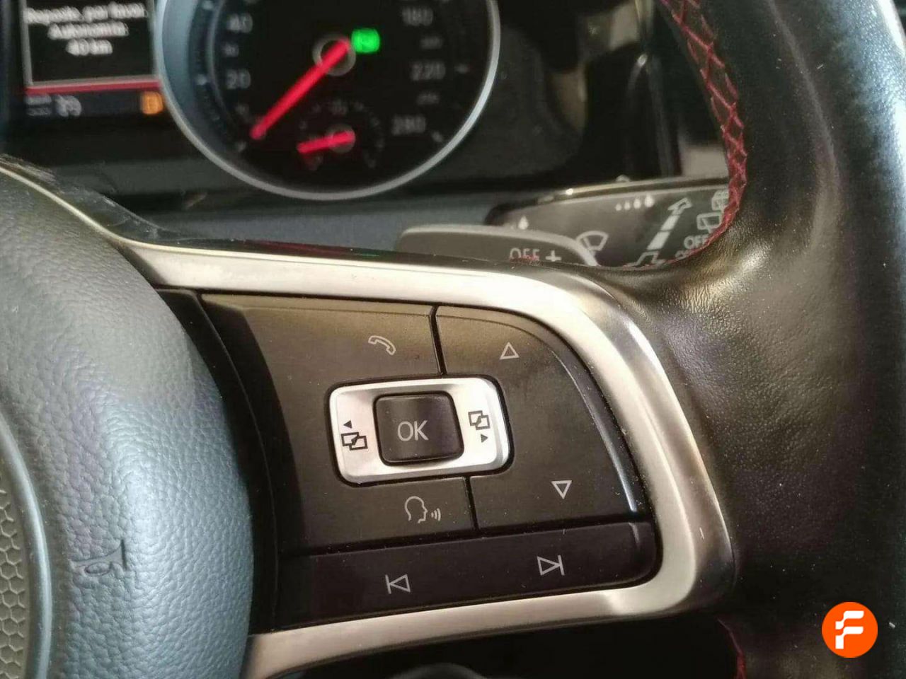 Foto Volkswagen Golf 25