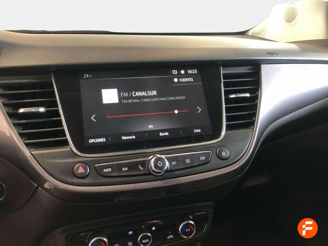 Foto Opel Crossland X 11