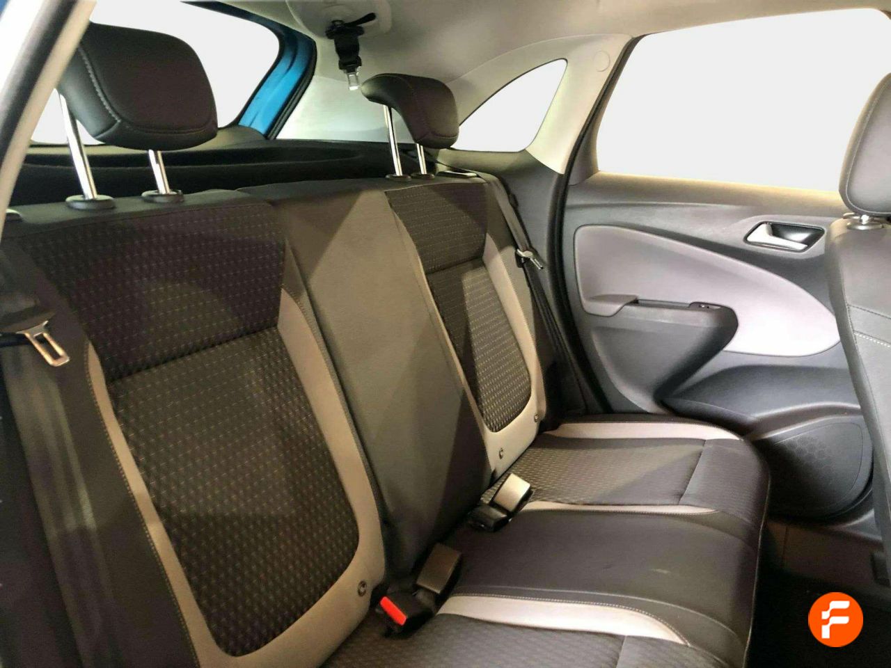 Foto Opel Crossland X 15