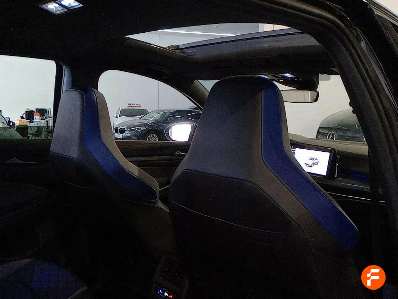 Foto Volkswagen Golf 15