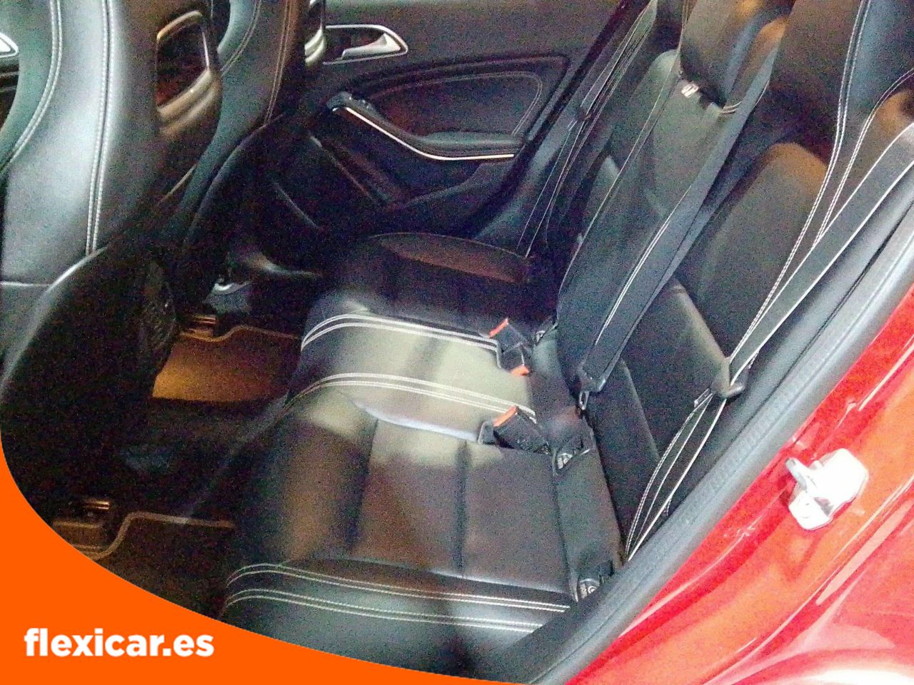 Foto Mercedes-Benz Clase GLA 28