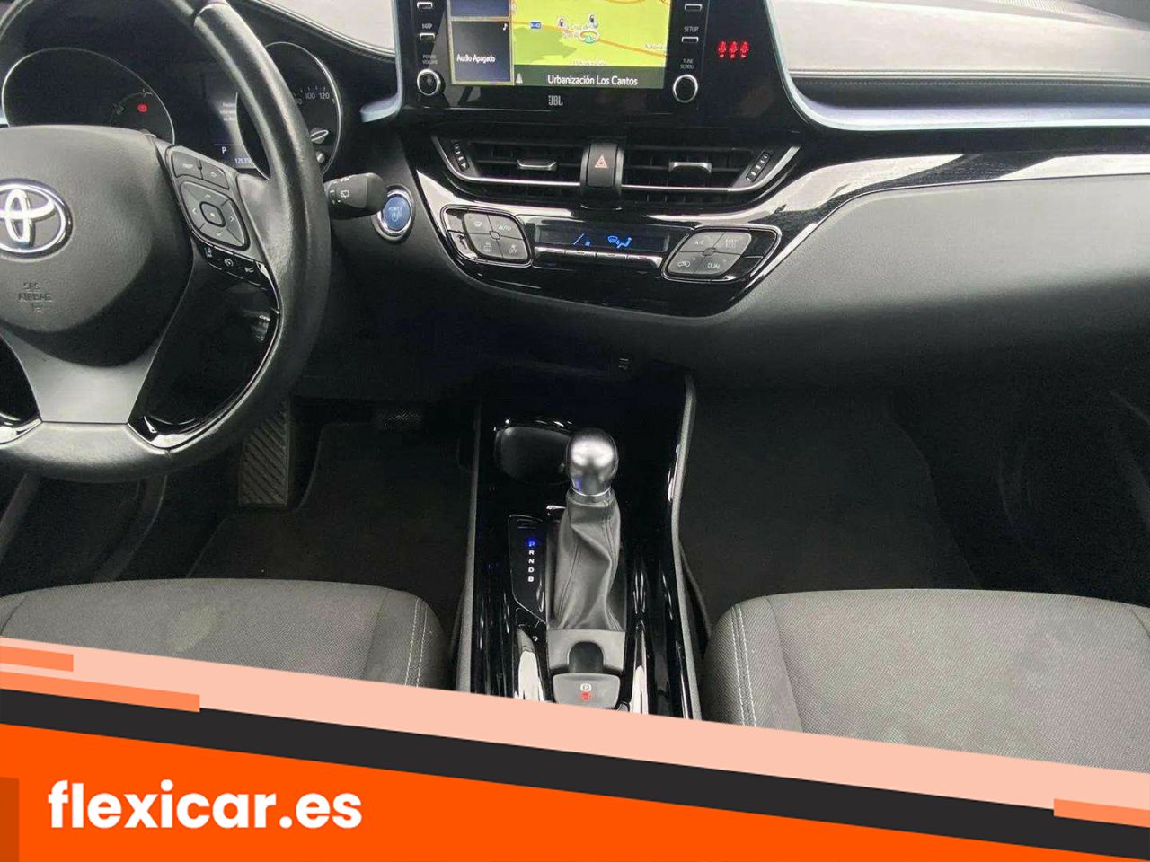 Foto Toyota C-HR 11