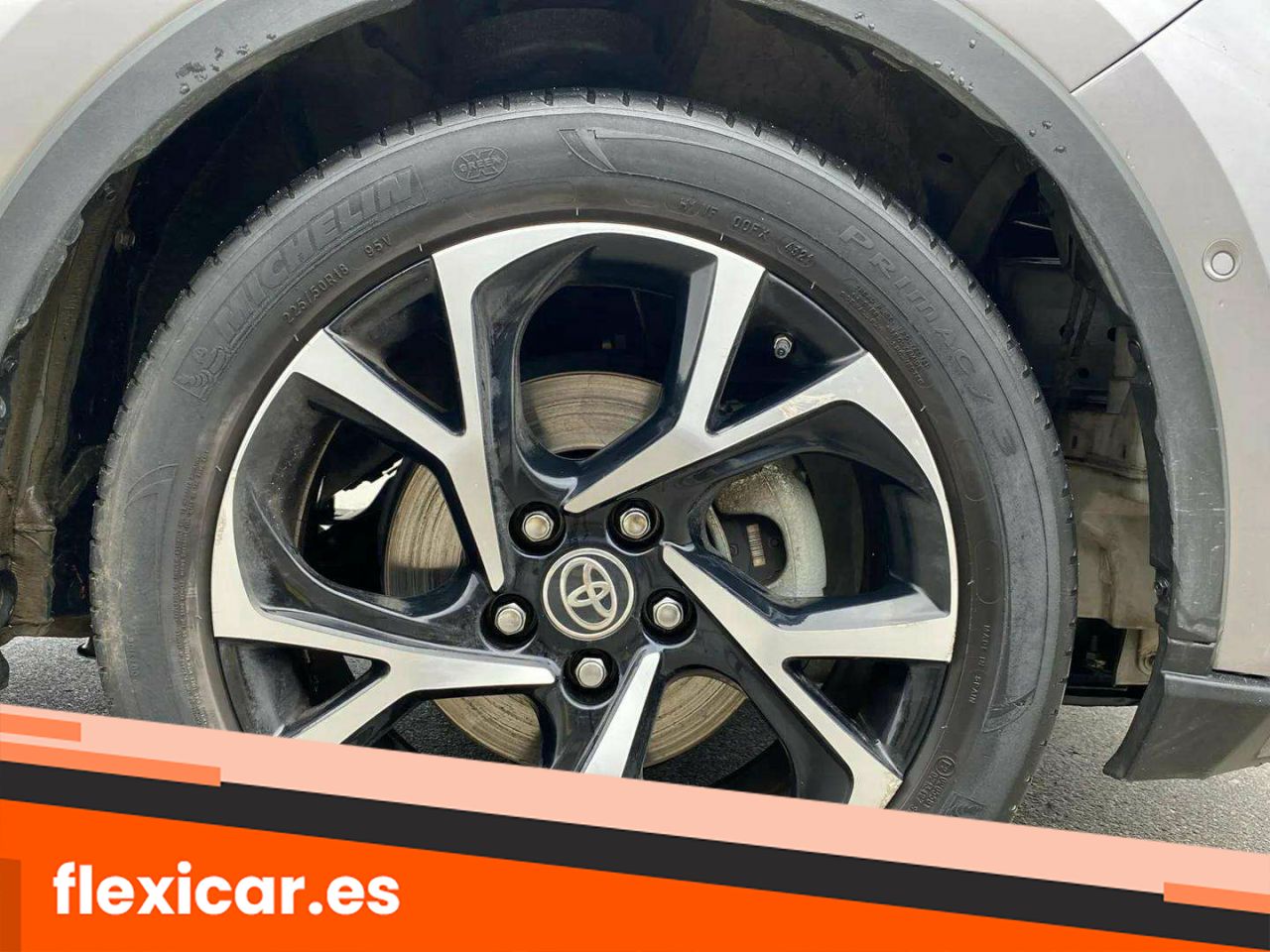 Foto Toyota C-HR 18