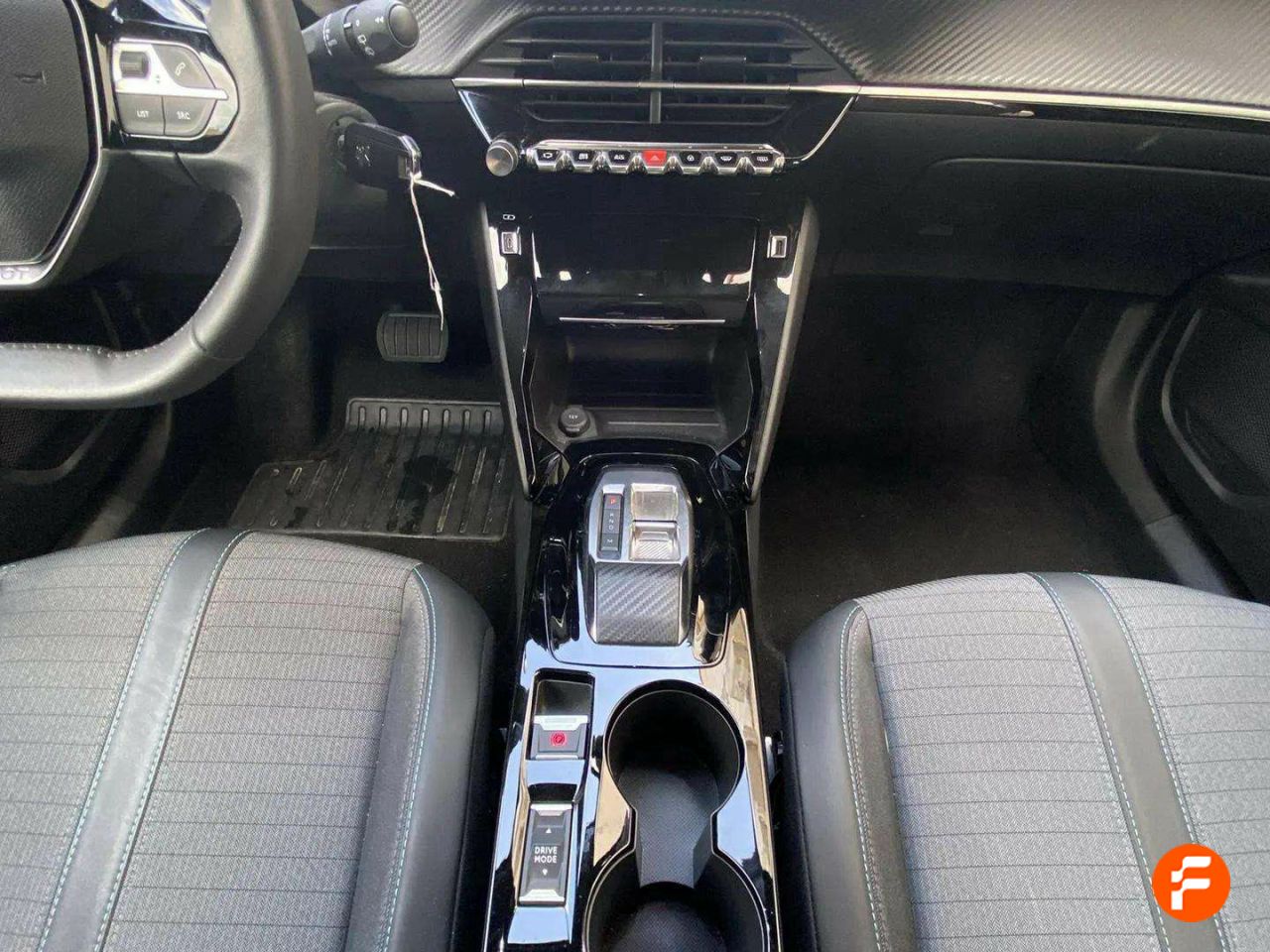 Foto Peugeot 2008 11