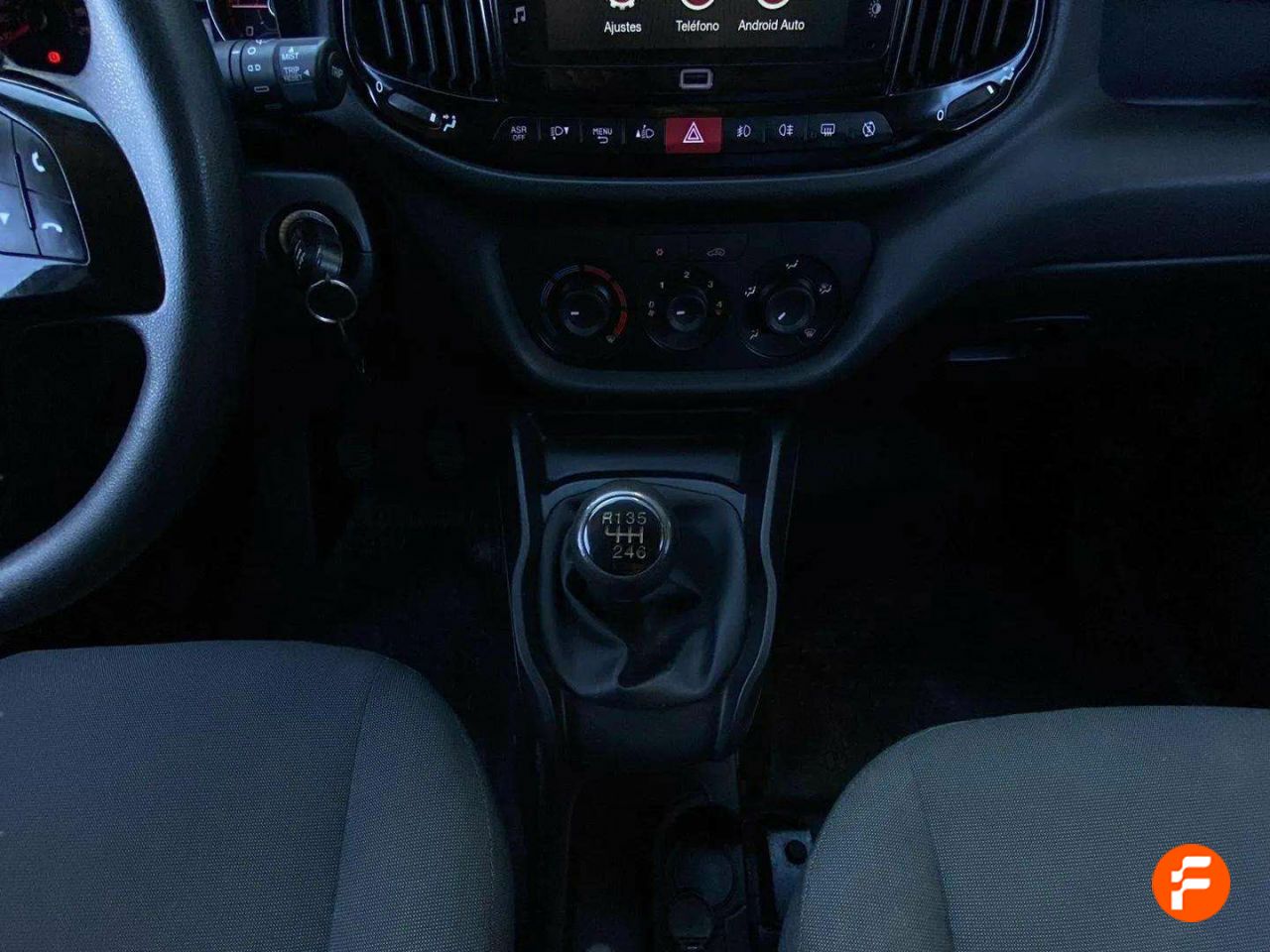 Foto Fiat Doblo 11