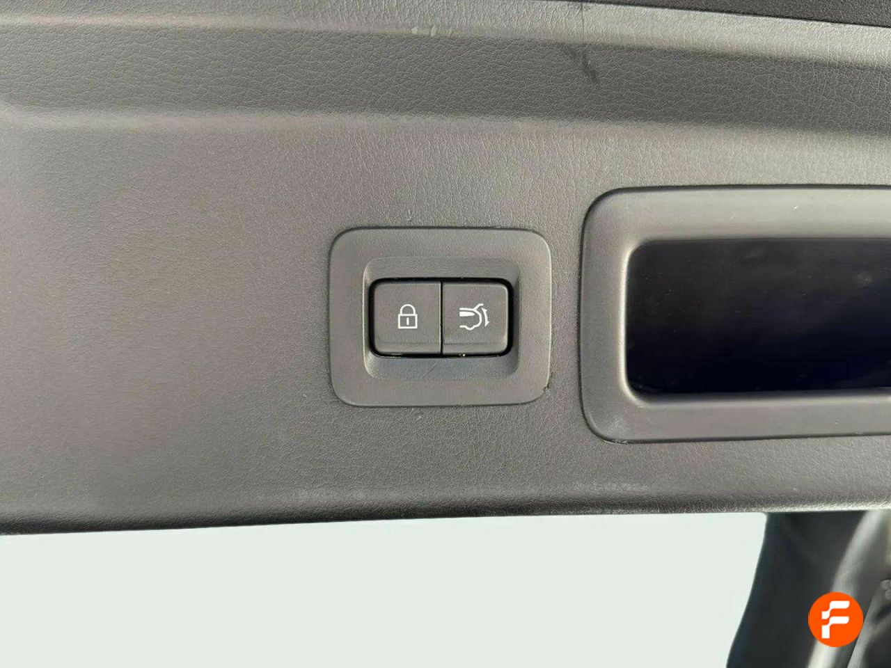 Foto Mazda CX-30 24