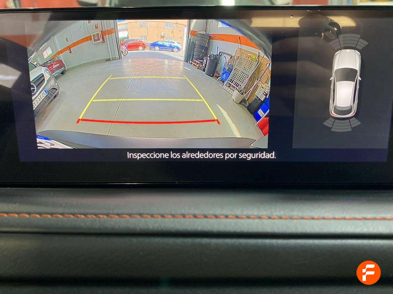 Foto Mazda CX-30 16