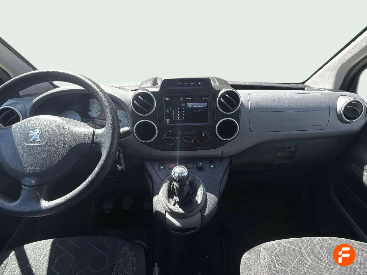 Foto Peugeot Partner 8