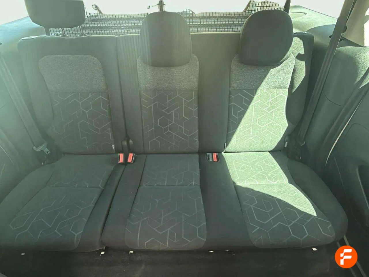 Foto Peugeot Partner 13