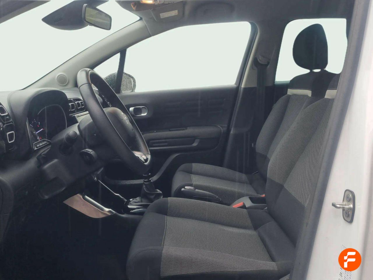 Foto Citroën C3 Aircross 12