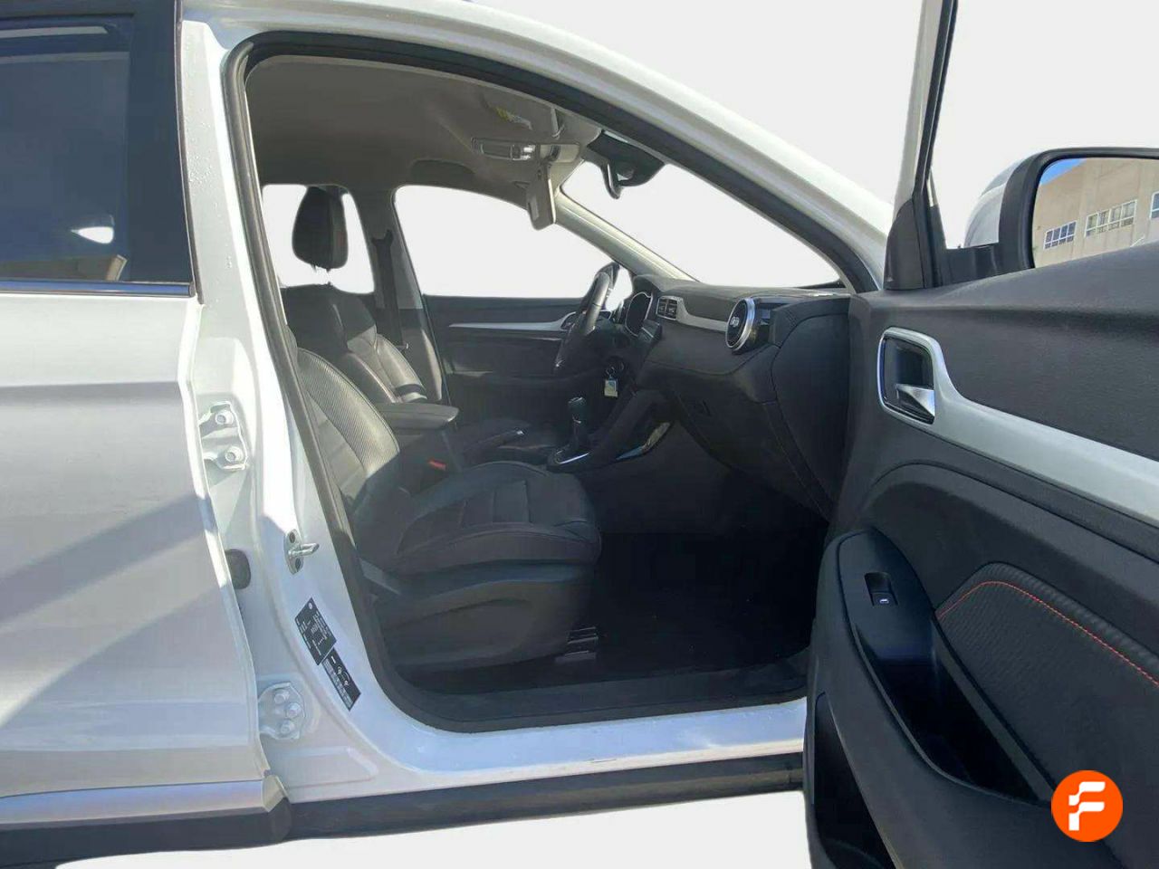 Foto MG ZS 13