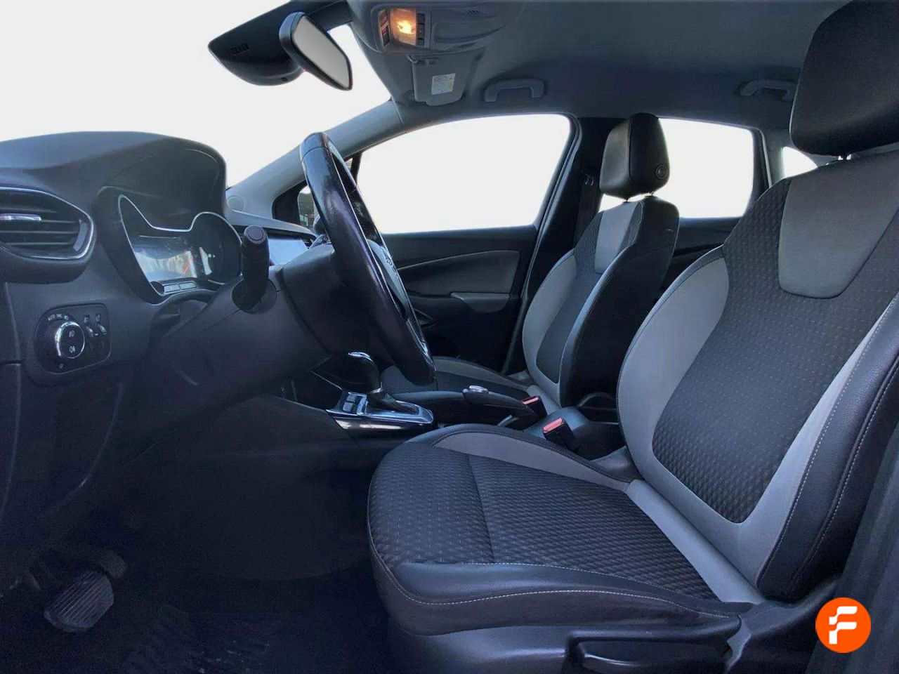 Foto Opel Crossland X 11