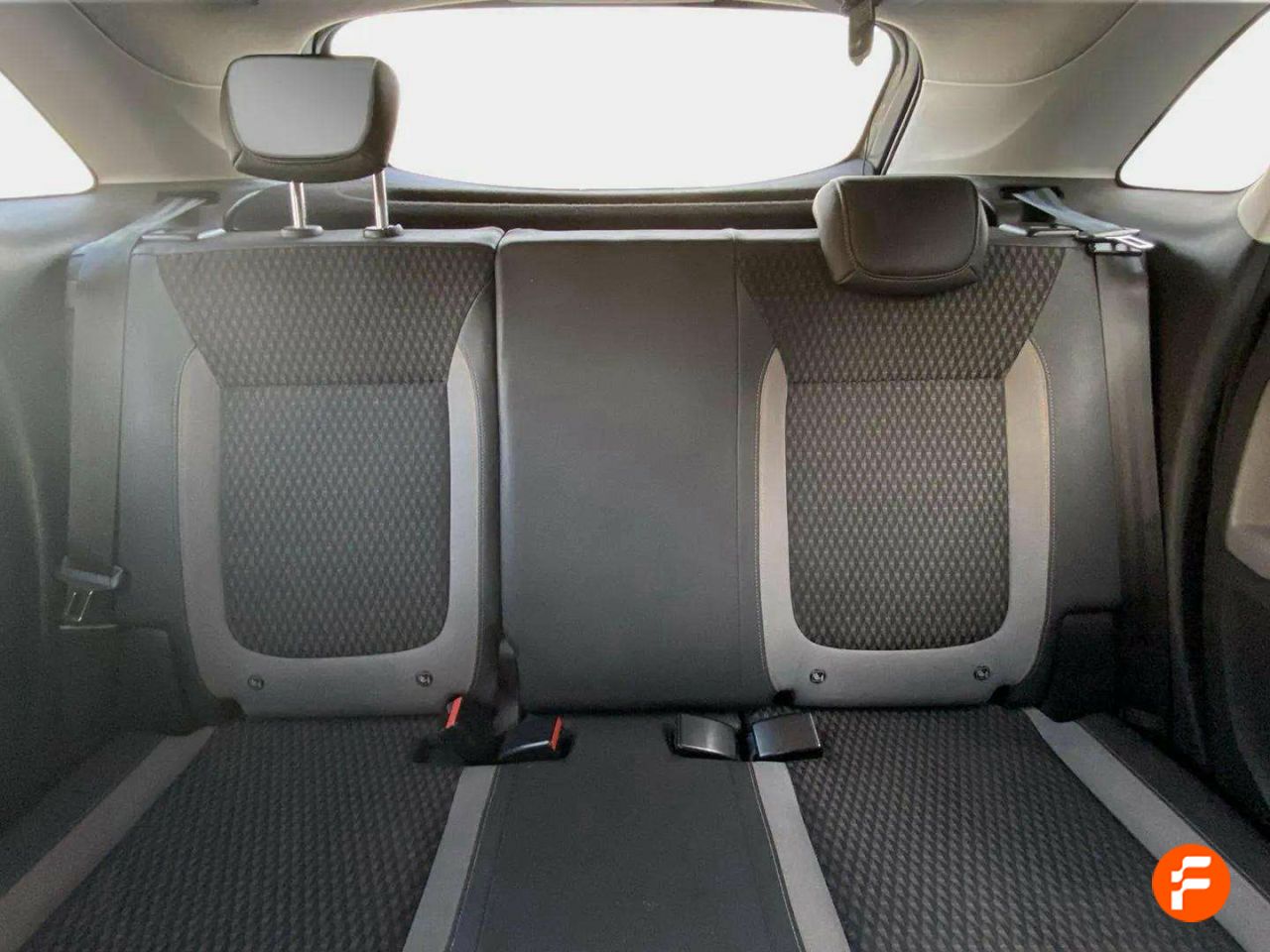 Foto Opel Crossland X 12