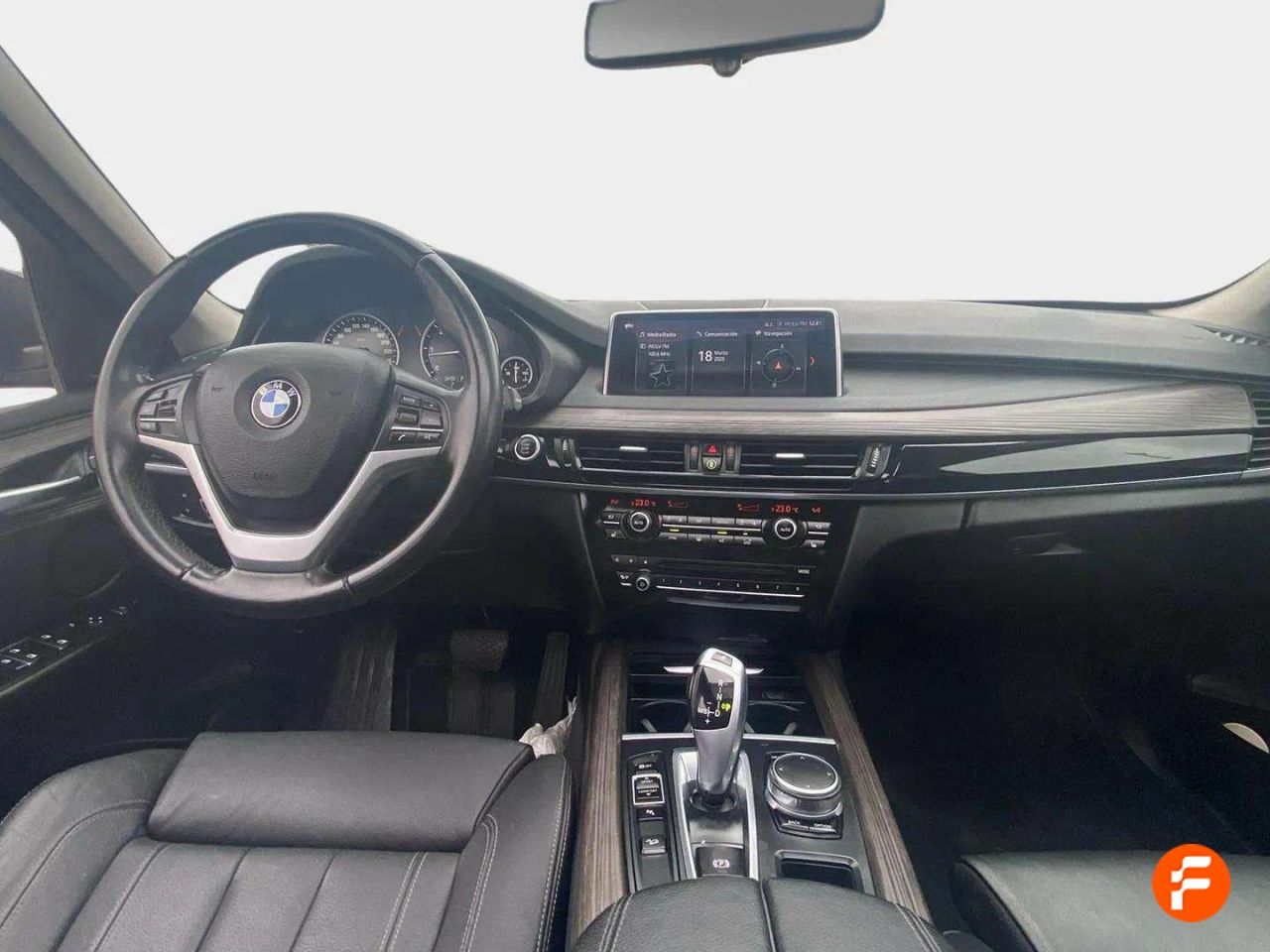 Foto BMW X5 7