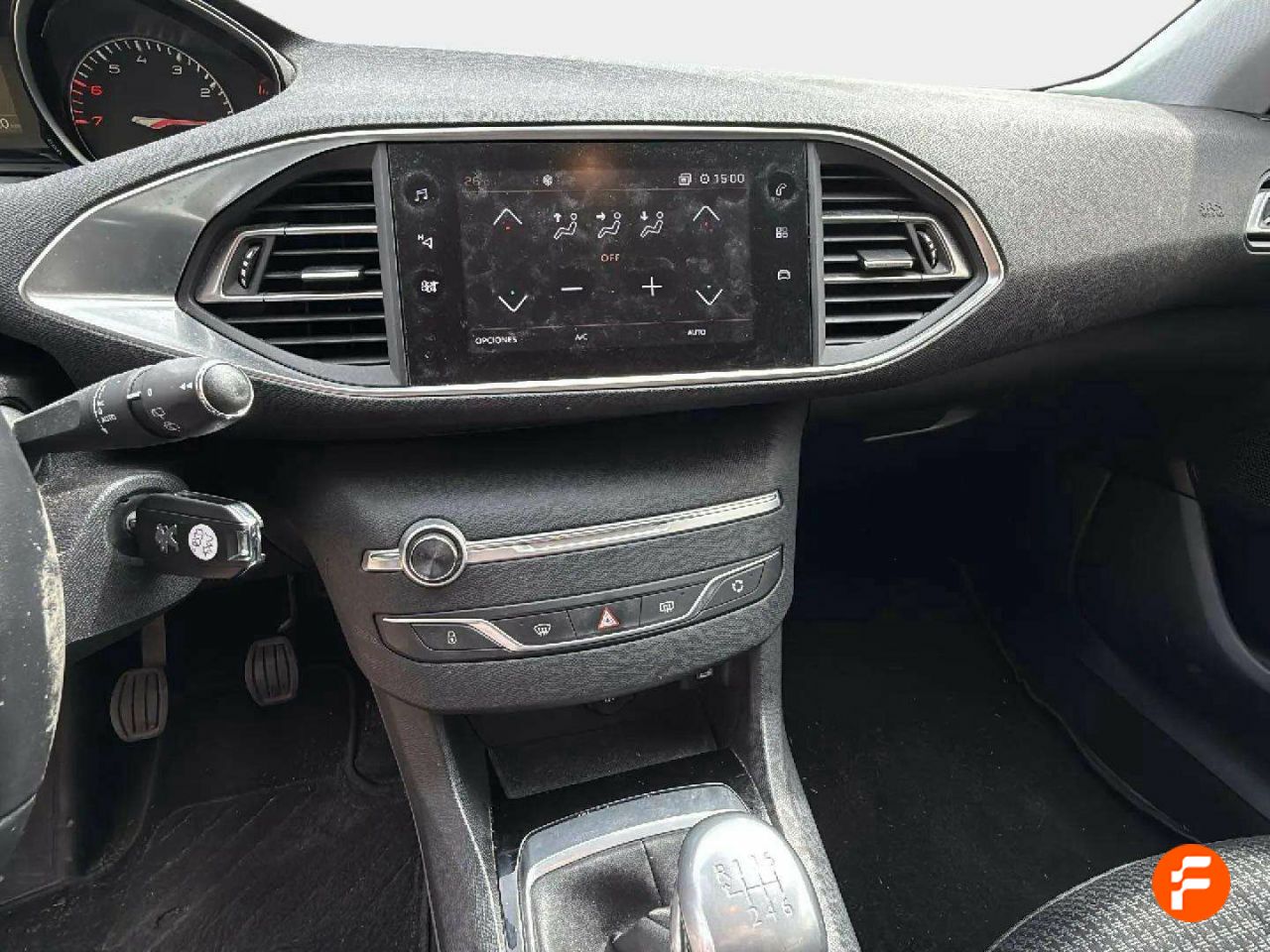 Foto Peugeot 308 8