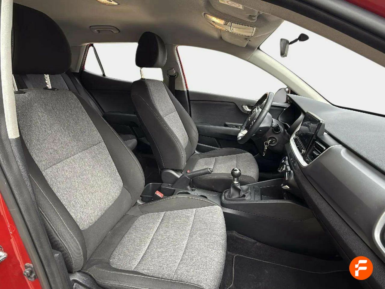 Foto Kia Stonic 11