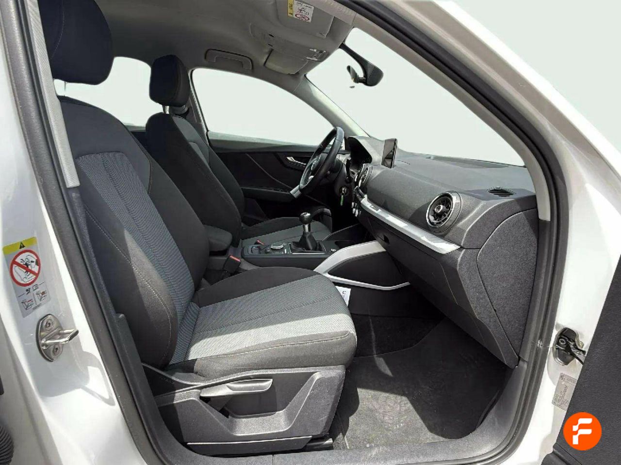 Foto Audi Q2 11