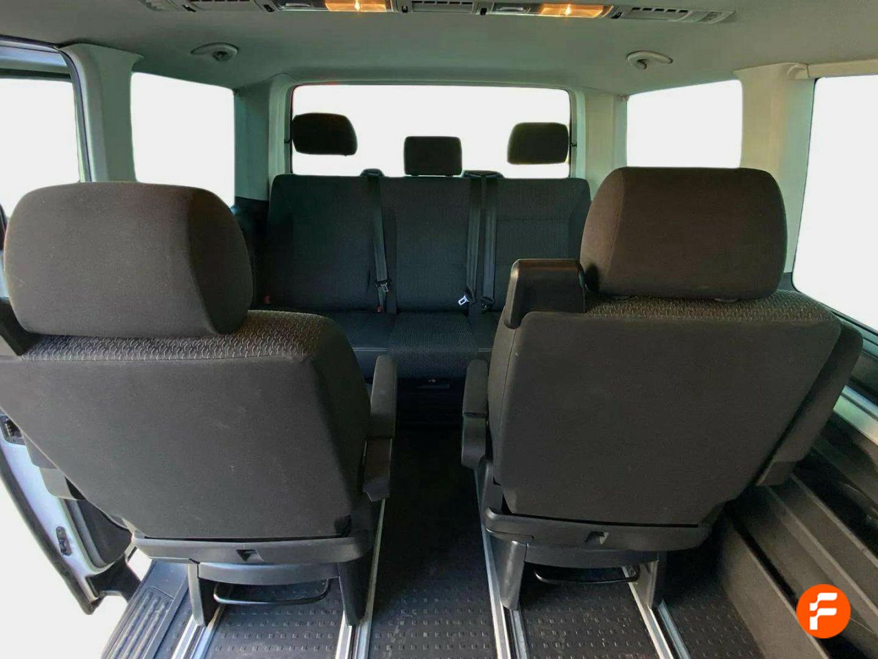 Foto Volkswagen Multivan 16