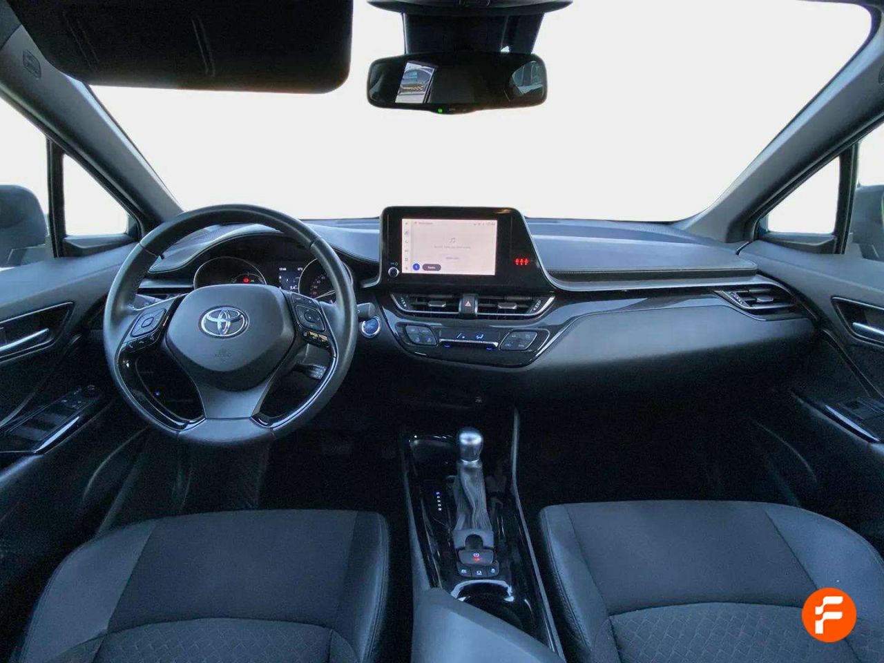 Foto Toyota C-HR 10