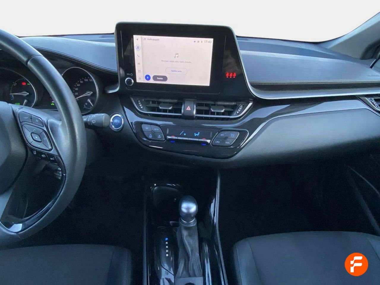 Foto Toyota C-HR 11