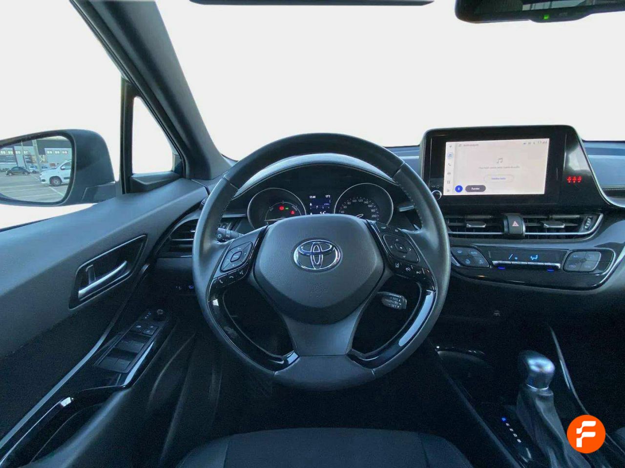 Foto Toyota C-HR 12