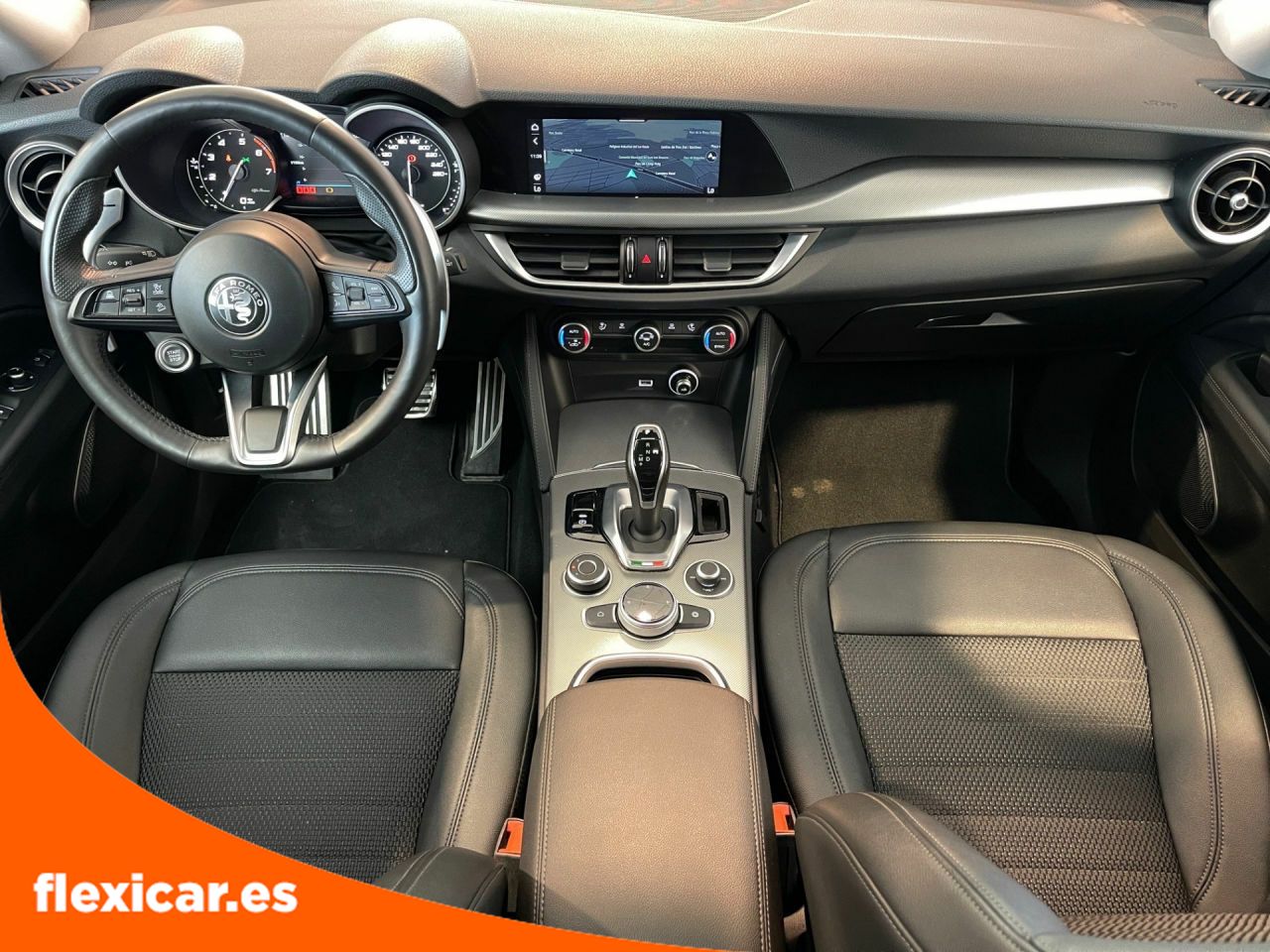 Foto Alfa Romeo Stelvio 15
