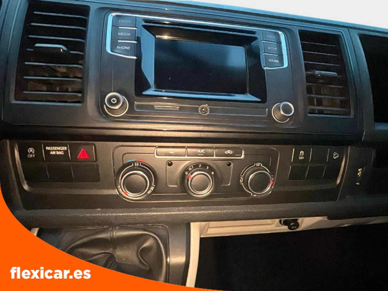 Foto Volkswagen Caravelle 21