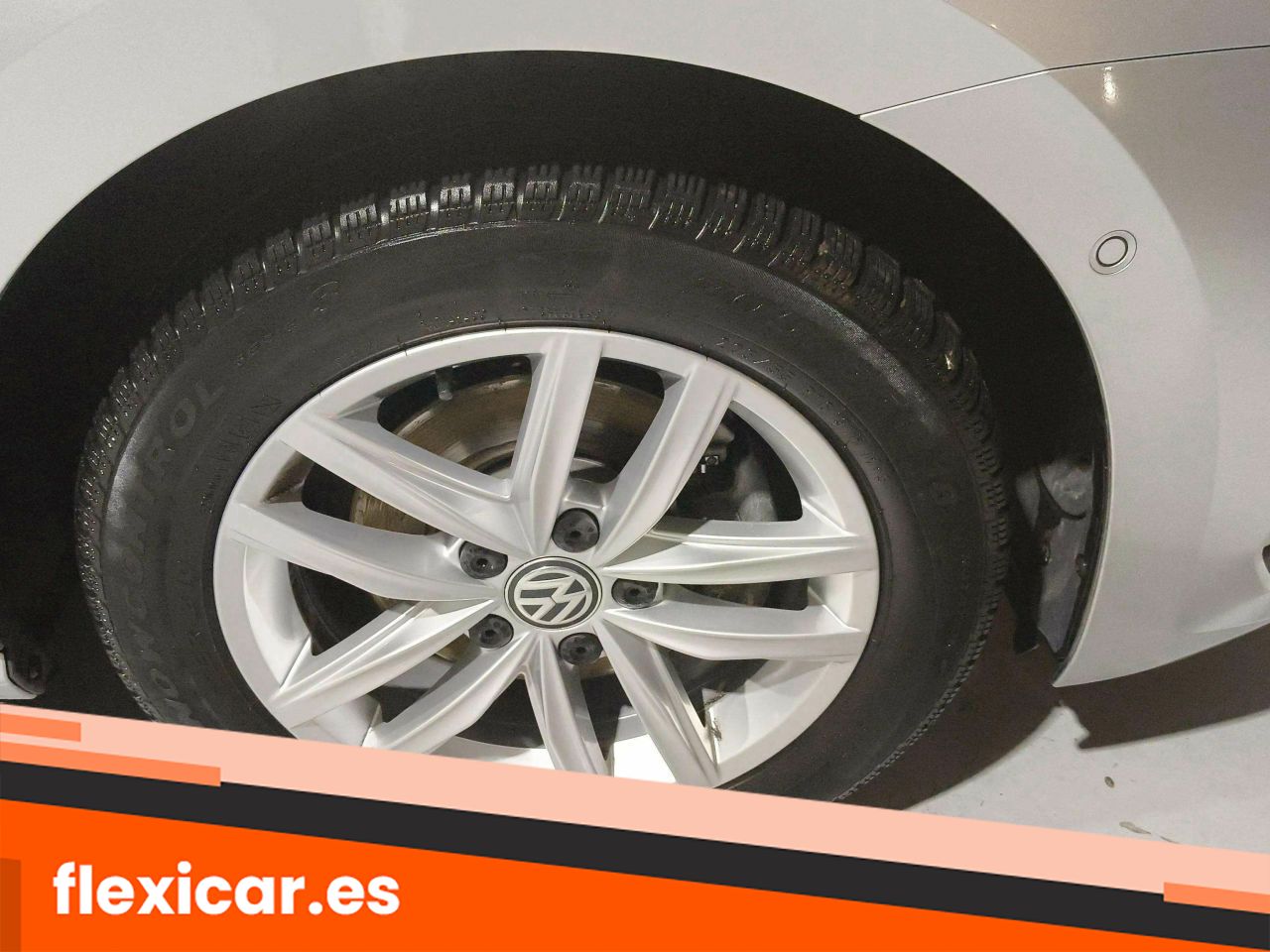 Foto Volkswagen Golf 28