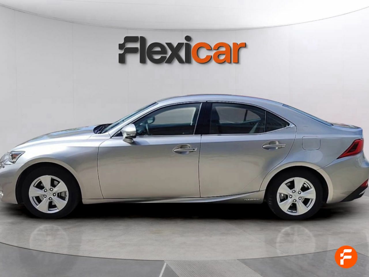 Foto Lexus IS 9